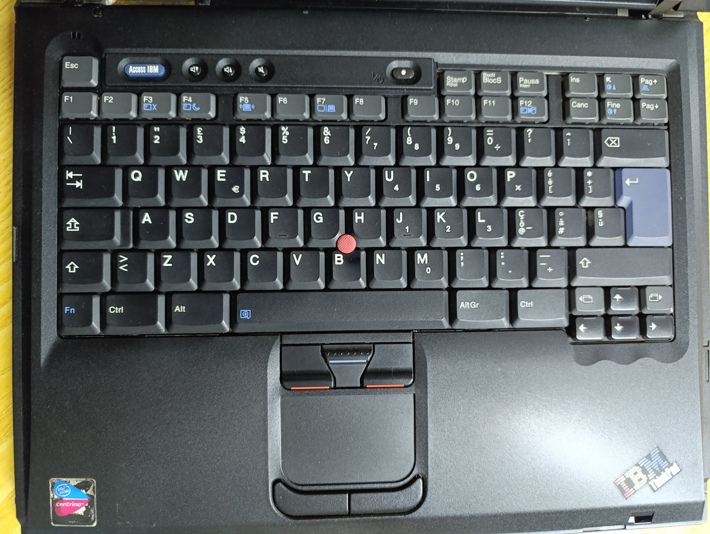 IBM ThinkPad R51 (2887) - Laptop Vintage - Pentium M - Design Iconico IBM